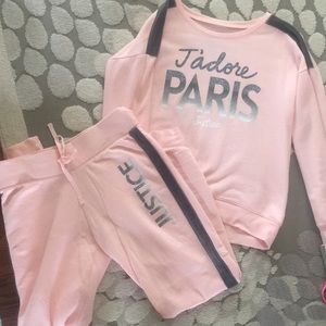 Justice sweatshirt and sweatpants set brand new!!